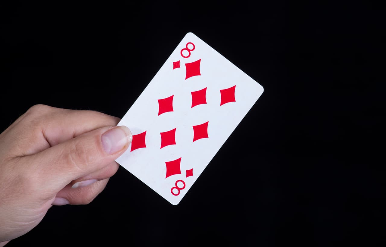 El detalle oculto de la carta de 8 de diamantes que no conocías