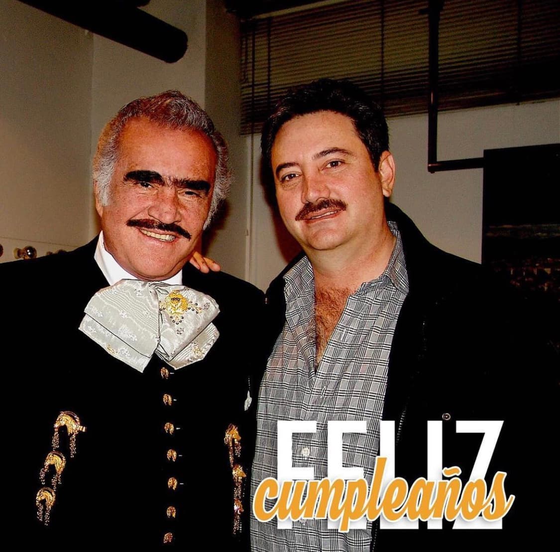 Gerardo Fernández es su segundo hijo. Sin embargo, él no siguió una carrera en la industria del espectáculo, por lo que poco se sabe de su vida privada.