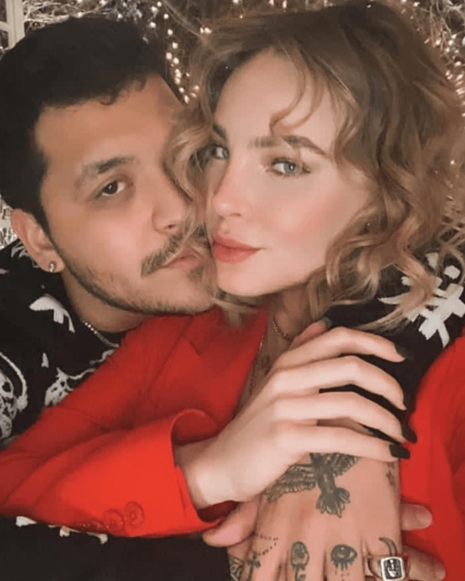Belinda deja a Christian Nodal para mudarse a España y en redes afirman que el romance terminará