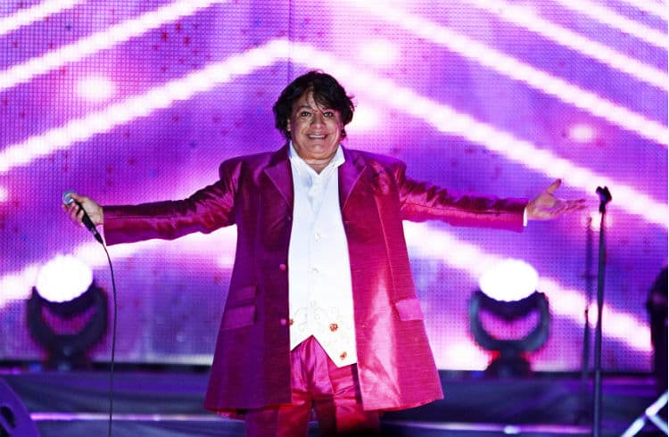 Periodistas revelan cómo fueron los últimos días de Juan Gabriel