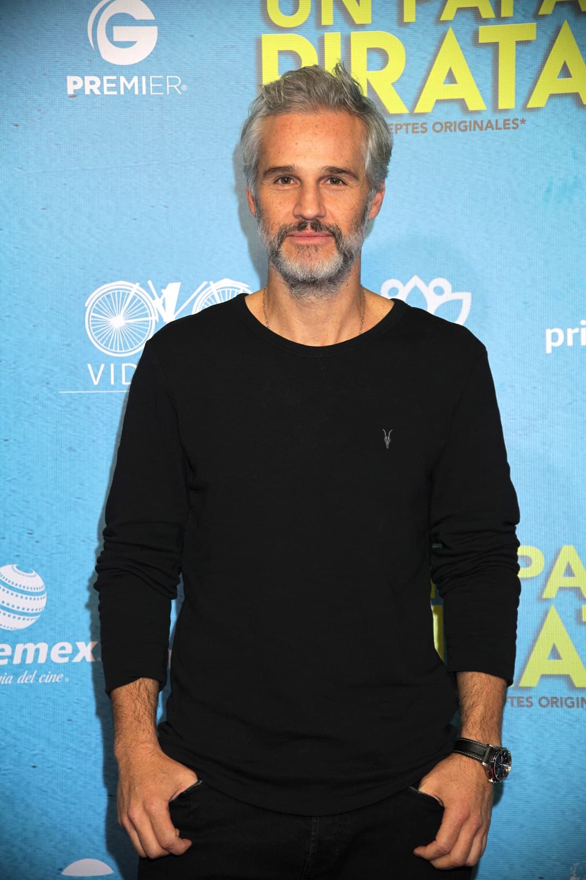 Juan Pablo Medina reaparece en redes sociales con apoyo a su novia