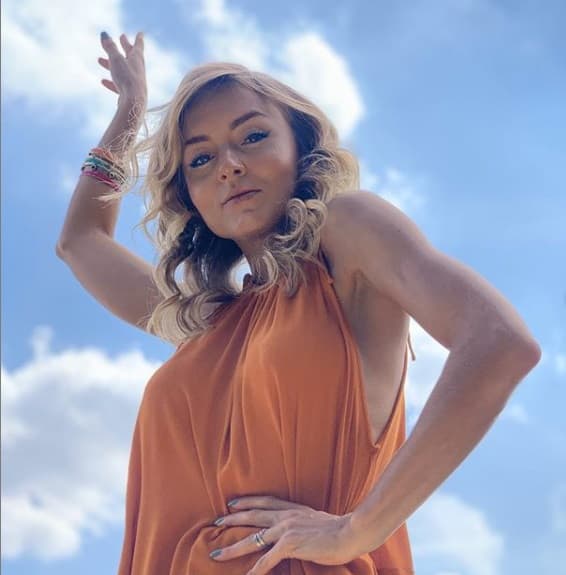 Angelique Boyer comparte contundente mensaje con fotografía sin maquillaje