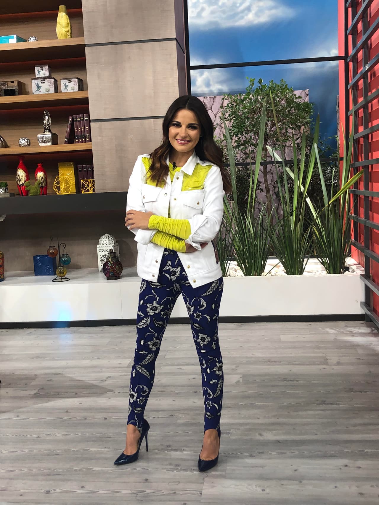Maite Perroni presentó su nuevo sencillo “Bum Bum, Dale Dale”.