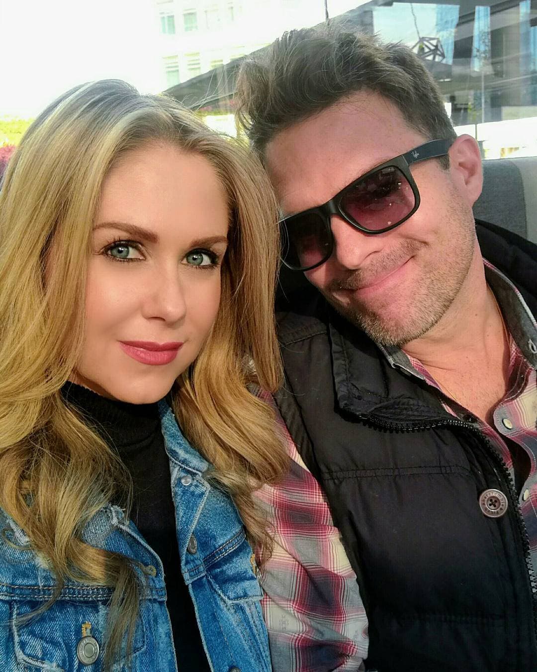 La historia de amor entre Ingrid y Rodrigo comenzó hace casi 20 años cuando se conocieron gracias a un amigo en común, pero tardaron unos años más en comenzar a salir como pareja.