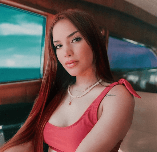 Kimberly Loaiza causa sensación en las calles de Nueva York