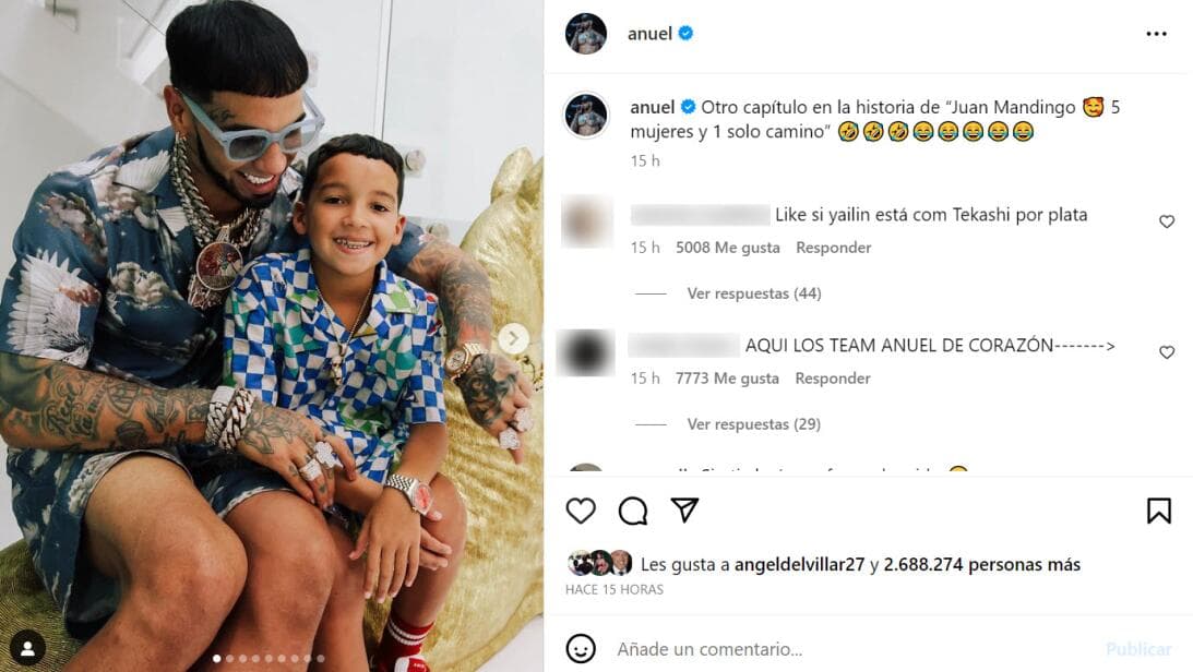Anuel AA apareció así con su hijo en una serie de fotos que publicó la noche del domingo 9 de julio.