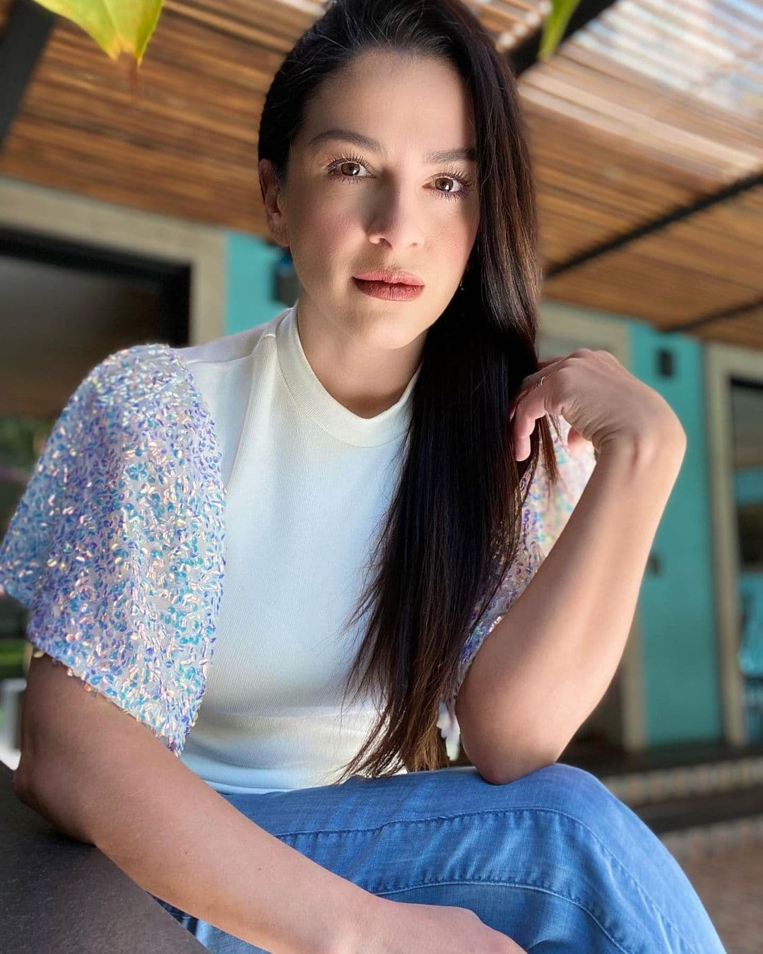 “Me quité busto porque siempre fui muy chichona y con los embarazos fui quedando más y más. Yo juntaba los brazos y no sentía mi torso”, contó a la periodista.