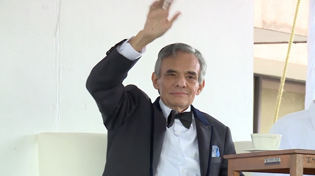Revelan primeros detalles sobre el funeral de José José en Miami