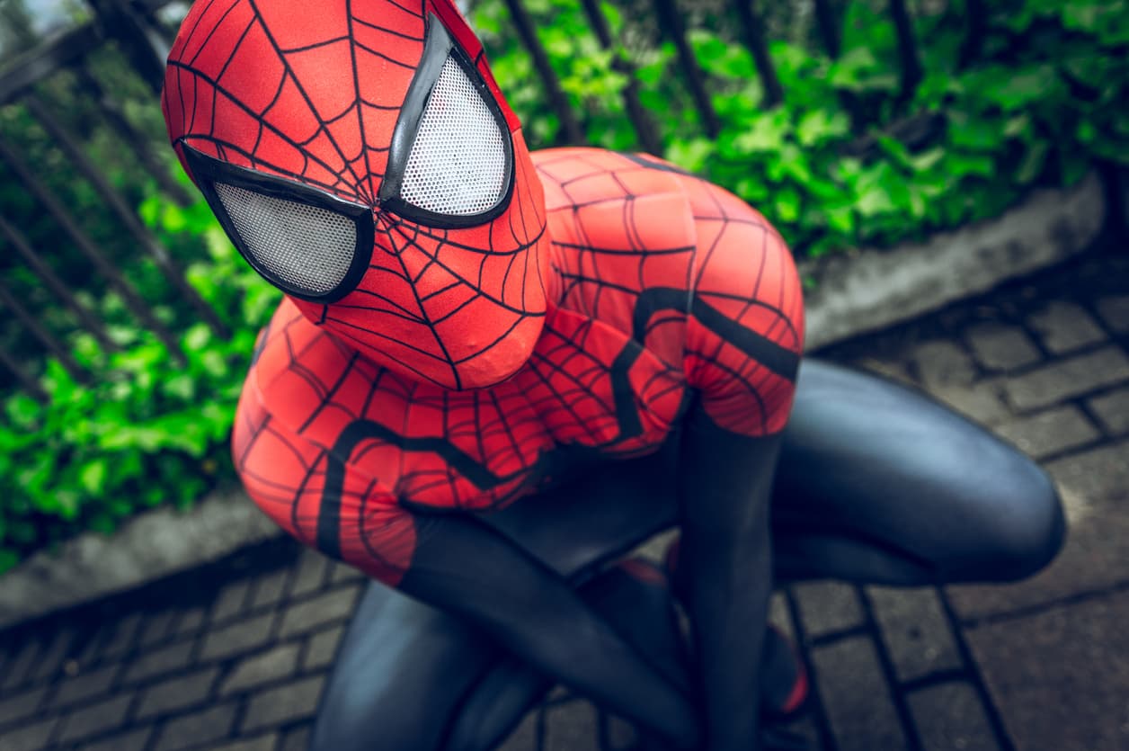¡Rechazan a Spiderman tras romántica declaración de noviazgo!