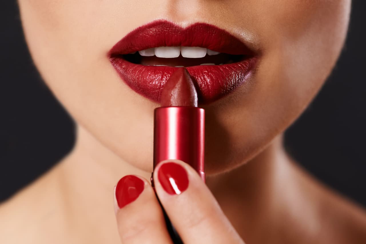 Tips infalibles para que tu labial dure más tiempo