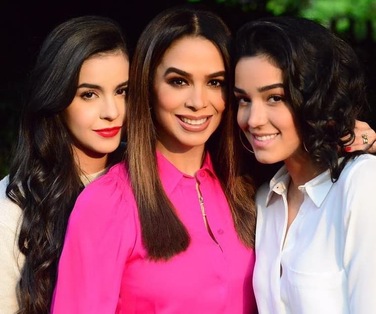 Hijas de Biby Gaytán dejan ver misterioso rincón de su inmenso rancho: ‘Hay un muerto ahí’