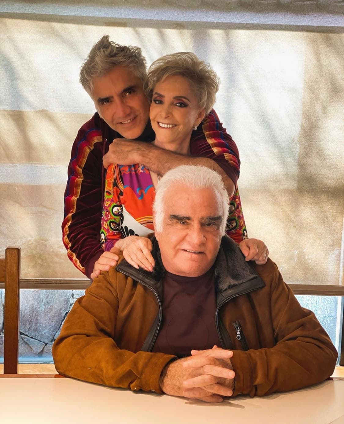 El tercer hijo del originario de Huentitán, Jalisco es Alejandro Fernández, quien se ha consolidado como uno de los intérpretes más reconocidos de la música regional mexicana y el pop en español. 'El Potrillo', como también se le conoce, es padre de cinco hijos.