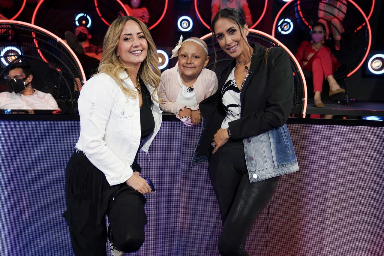 En fotos: Andrea Legarreta y Cynthia Urías unen fuerzas para una noble causa
