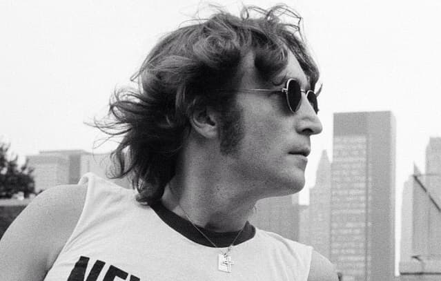 Amor, paz y mucha música, el legado de Lennon en frases