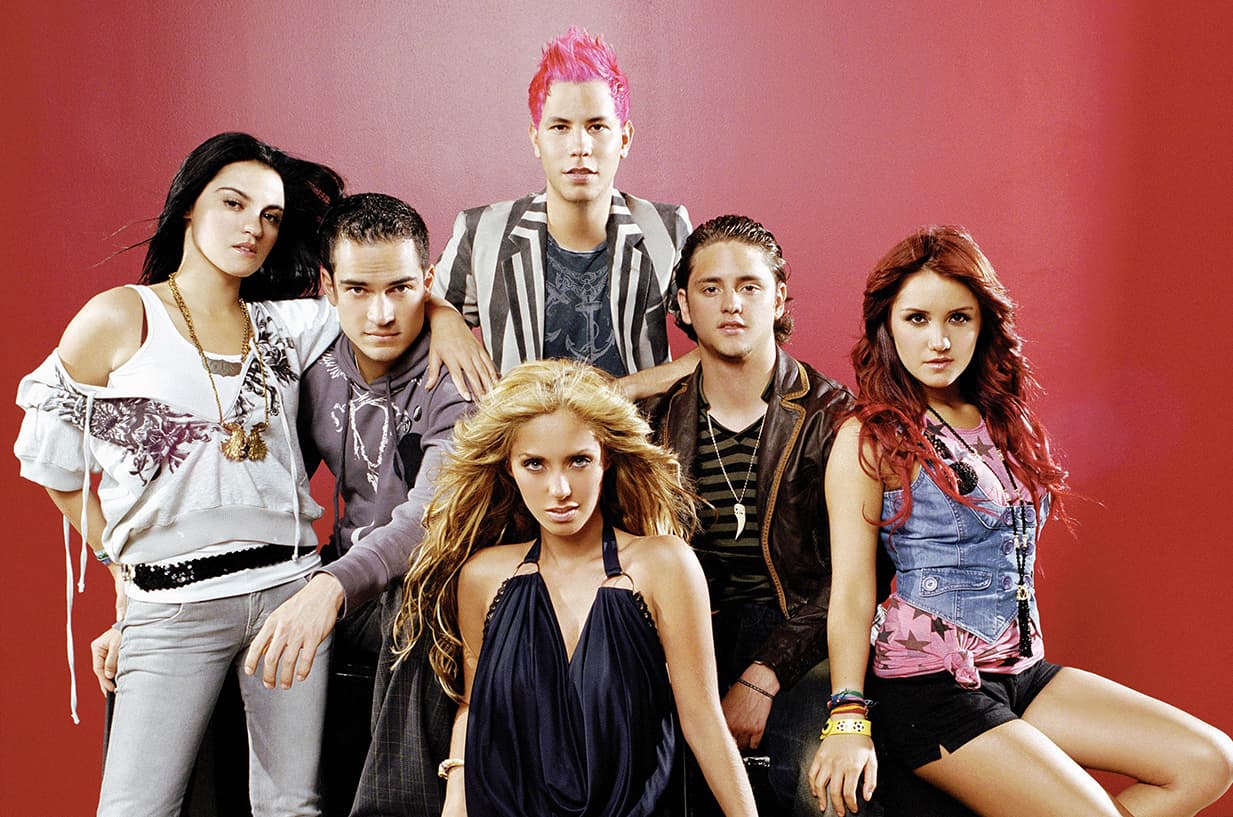 Sabemos muy bien que amas estas 7 canciones de grupos musicales