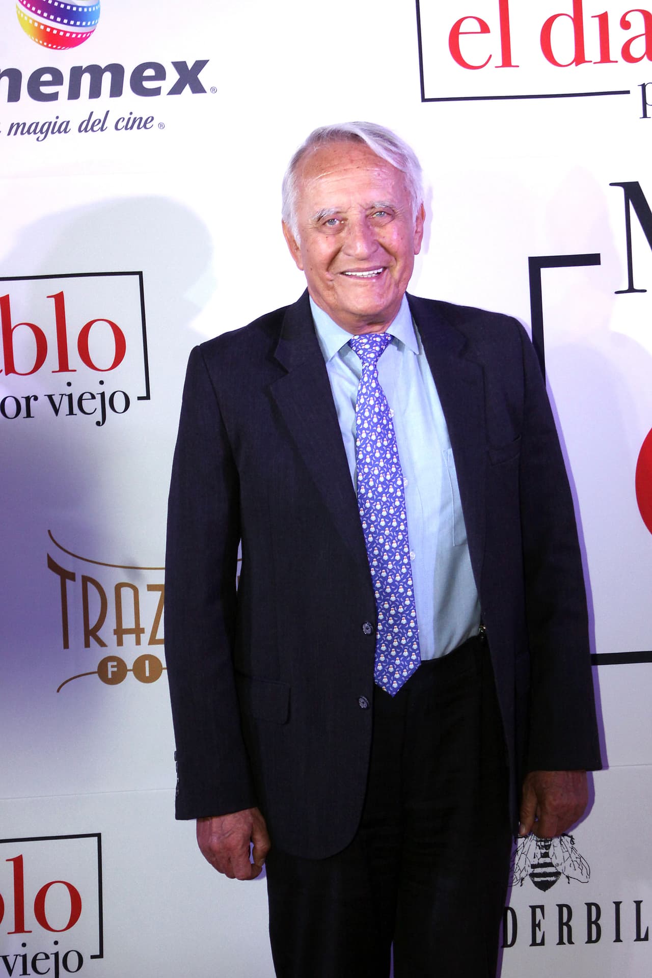 Luego de darse a conocer, en días recientes, que Patricio Castillo enfrentaba una afección pulmonar, la tarde de este jueves 15 de abril se confirmó el sensible fallecimiento del actor en el programa 'Cuéntamelo Ya!'.
