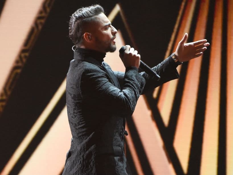 Maluma tiene 19 colaboraciones, entre ellas con artistas como Shakira, Ricky Martin, Thalia, Carlos Vives y Piso 21.