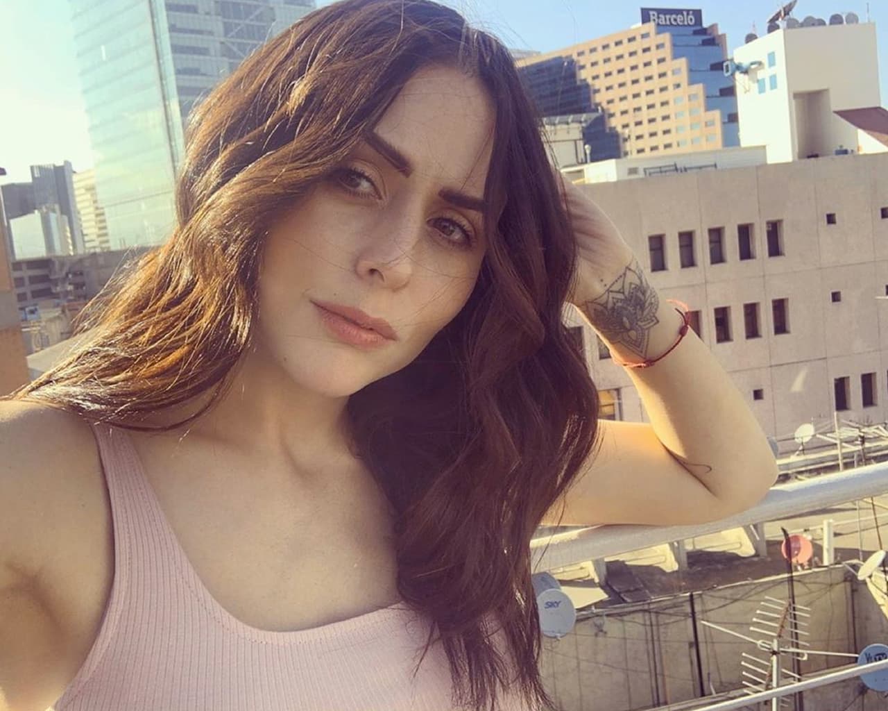 Zuria Vega celebra el Día del niño con foto de sus hijos: “Gracias por llenar nuestras vidas”