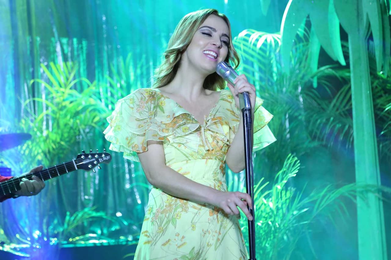 El Club Tropicana de Veracruz se convirtió en el primer escenario musical para Lupita.