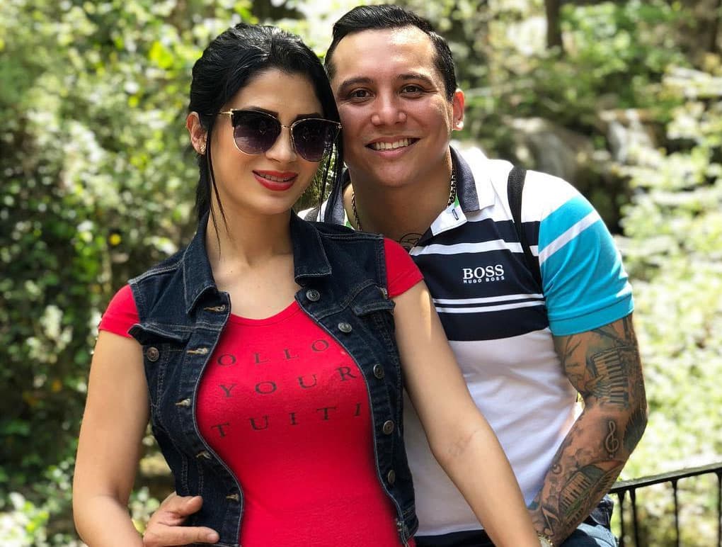Edwin Luna presume la primera foto de su hija
