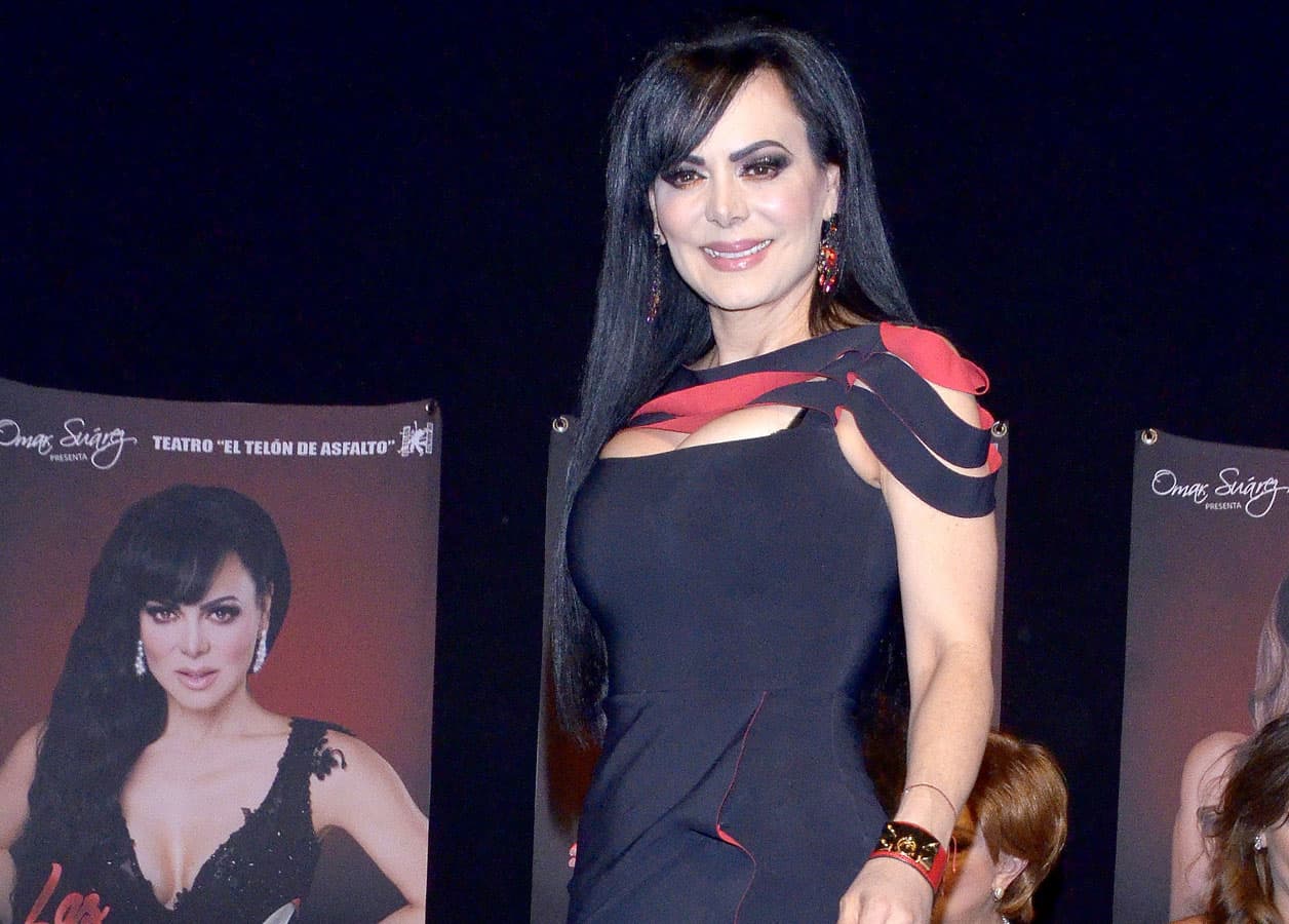 Maribel Guardia agradece a fans con ardiente foto en bikini