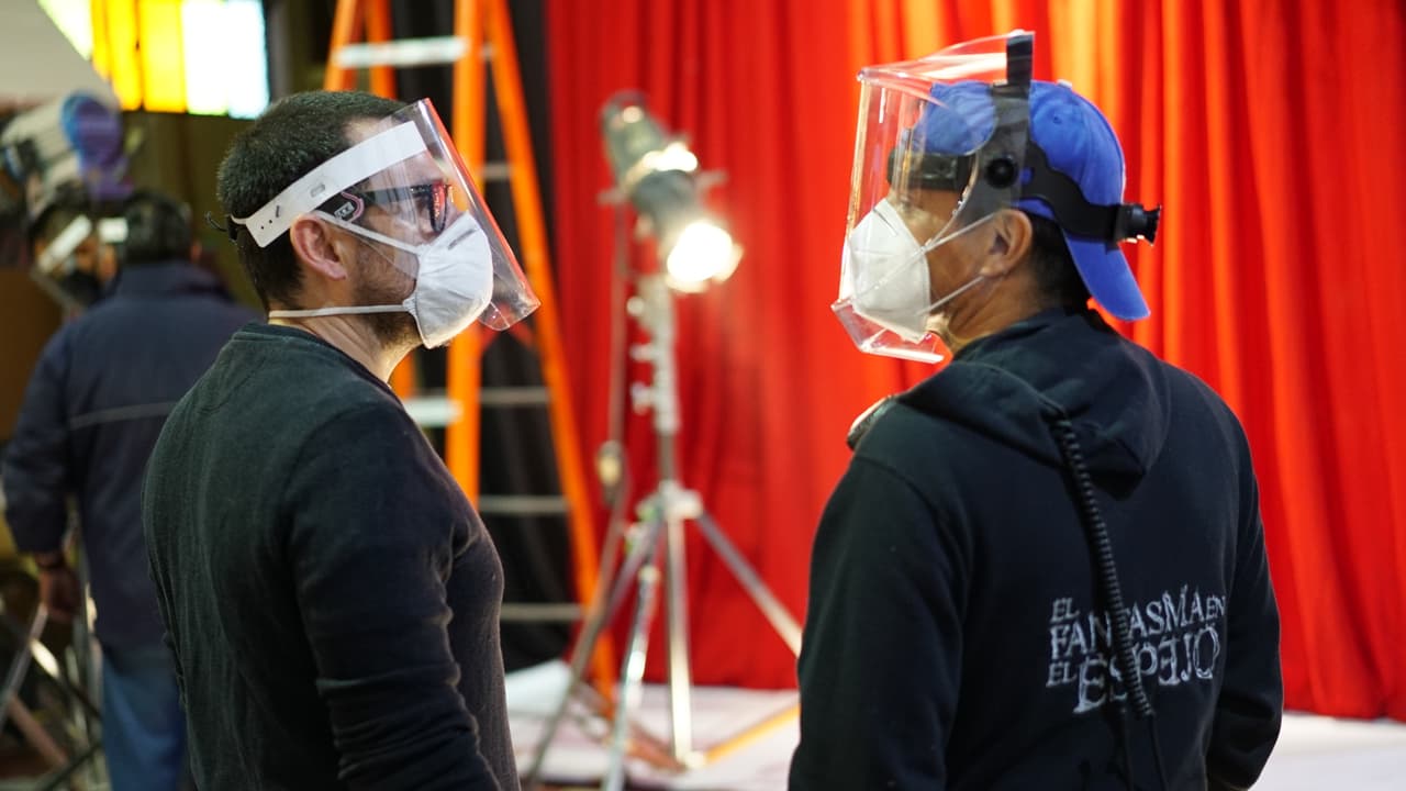 El equipo de producción también extremó precauciones.