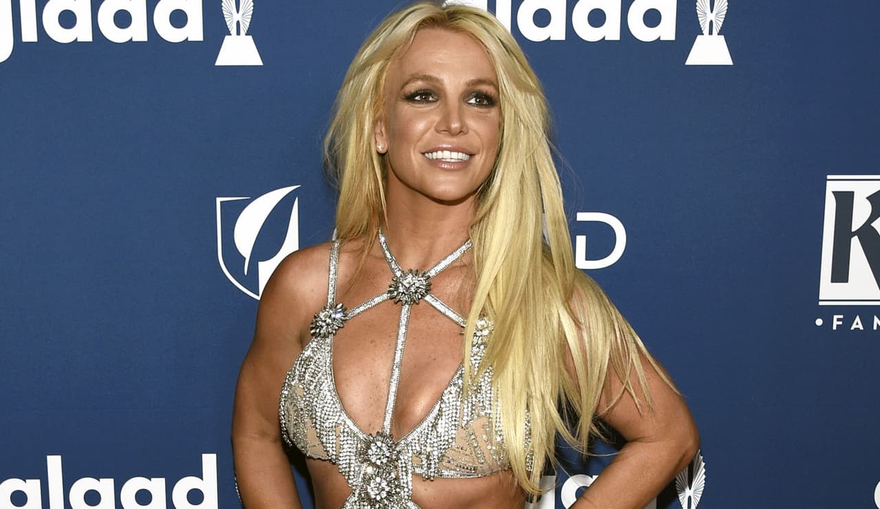¡Britney Spears anuncia que está embarazada!