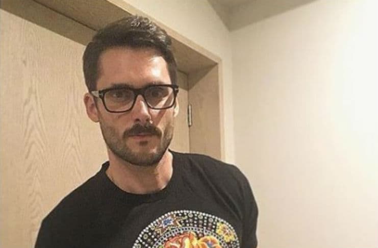 Sergio Mur extraña a sus hijos pequeños, pues se quedaron en España