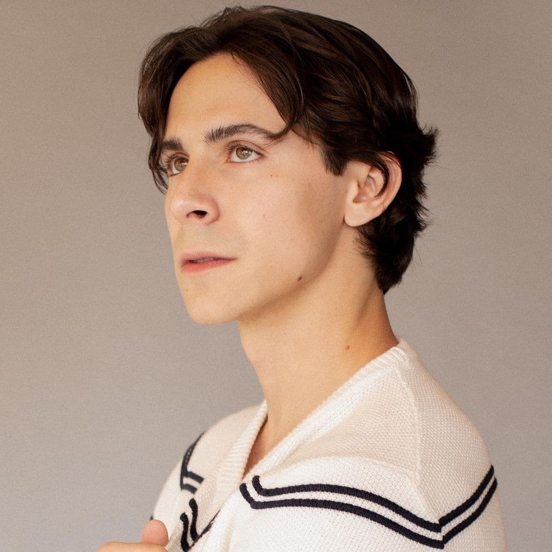 Alejandro Puente inició su carrera en la serie de ‘El Club’, de 2019, con el personaje de ‘Santi’.