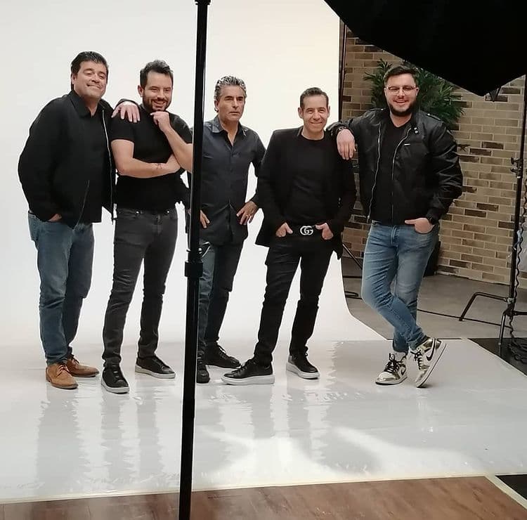 Precisamente estos guapos conductores también serán los encargados de conducir el programa especial ‘Que miembros tan padres’, el cual podrás disfrutar el próximo 19 de junio a las 9 de la noche por Las Estrellas.