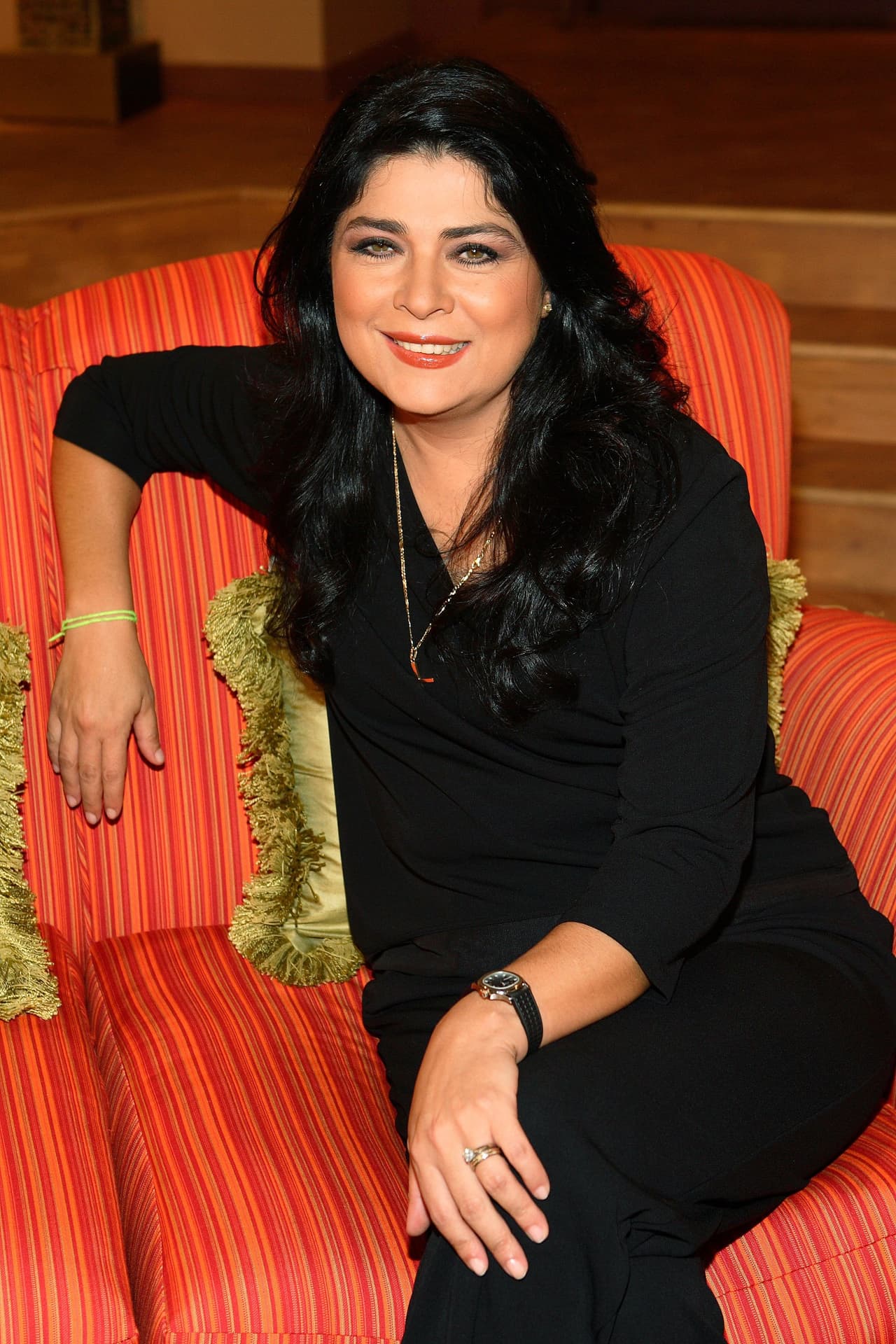Victoria Ruffo luce irreconocible tras someterse a radical cambio de look: ‘Cambiazo que diste’