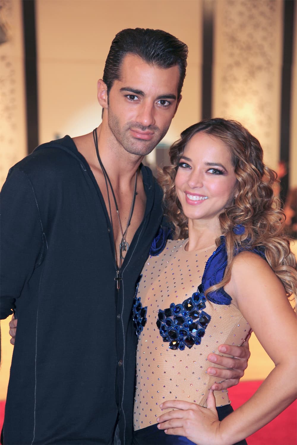 Adamari López presume el cambio de look de su prometido Toni Costa: "Se ve tan guapo"