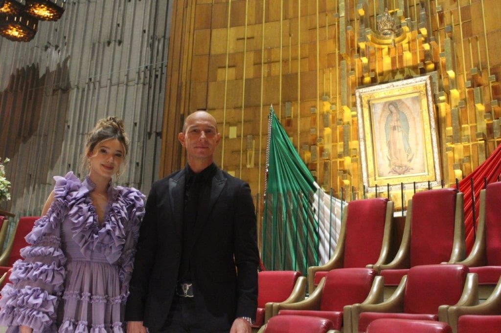 Erik Rubín y su hija Mía cautivan con gran dueto en las Mañanitas a la Virgen y así reacciona Andrea Legarreta