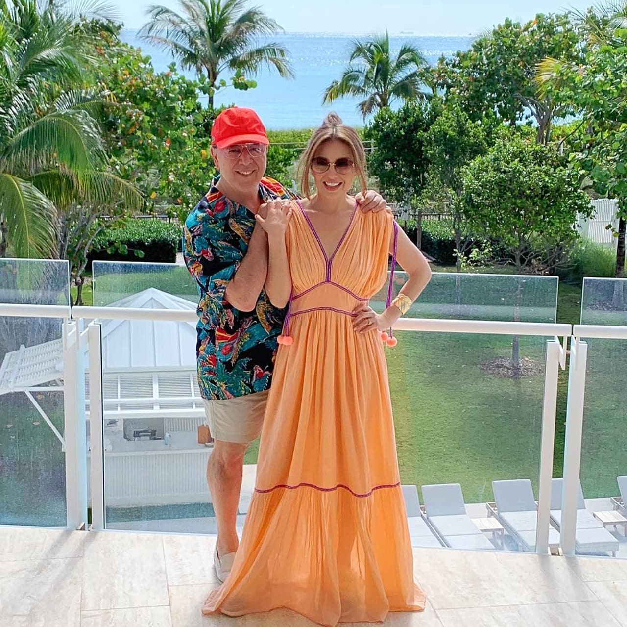 Tommy Mottola celebra que hace 20 años conoció a Thalía con foto de su boda