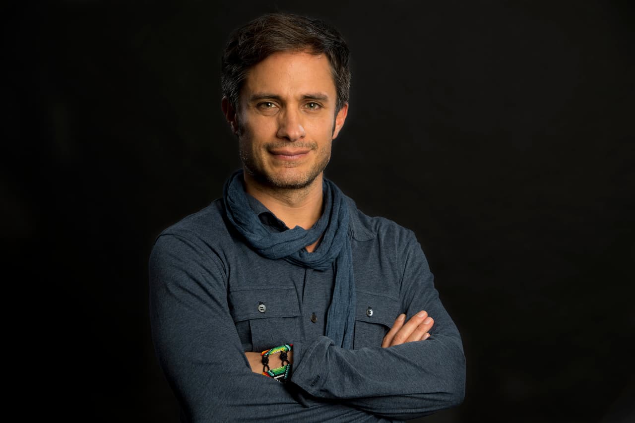 Amores Perros y otros títulos de Gael García en blim tv además de los estrenos para el fin de semana