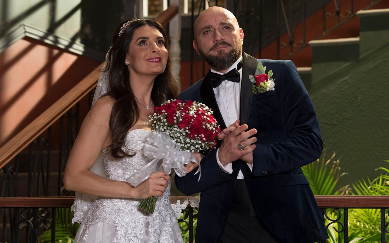 'Silvita' llegó al altar finalmente en el 2019 dentro de la serie 'Vecinos' con 'Luis' y comenzó su vida de casada este 2020 con el pie derecho.